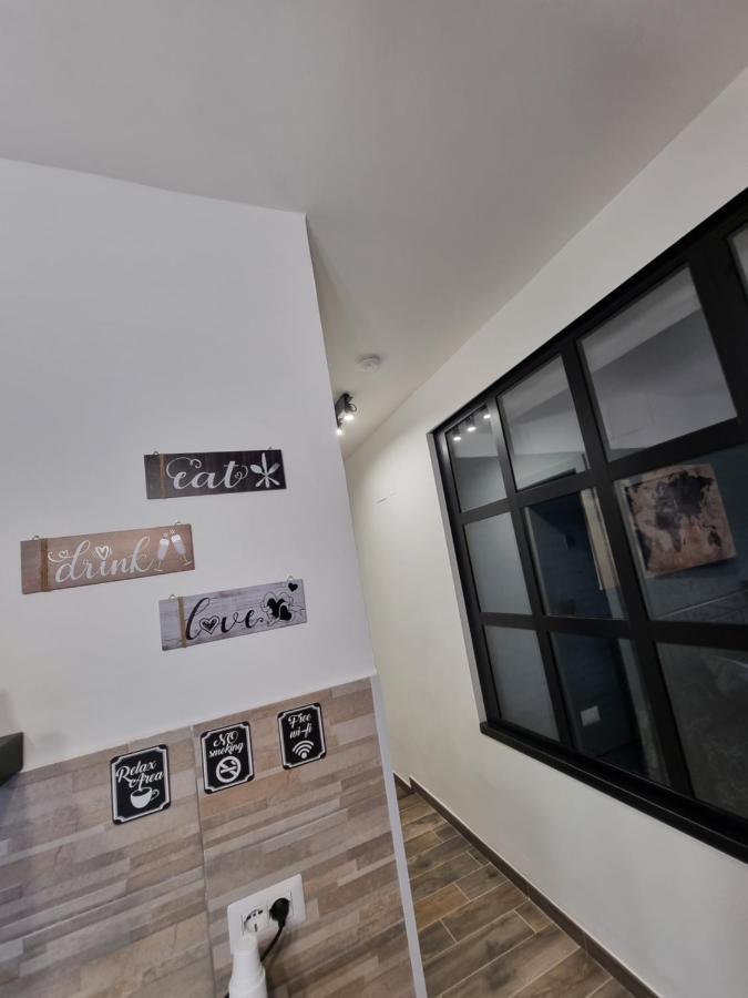 רומא Juno Apartments מראה חיצוני תמונה